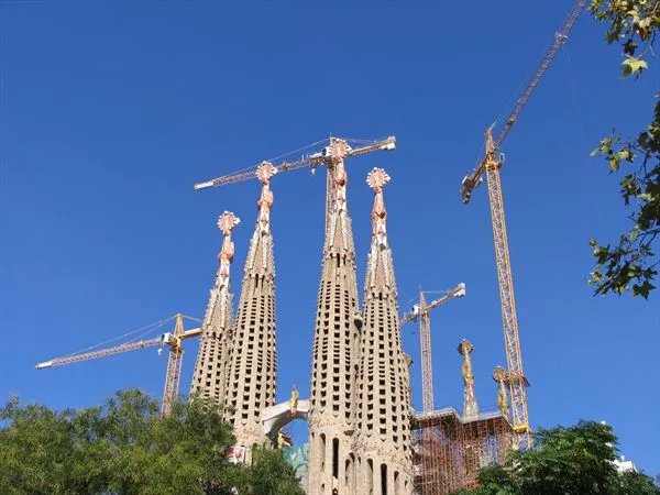 Испания:Сарагоса-Монтсеррат-Фигейрос-Пуболь-Барселона