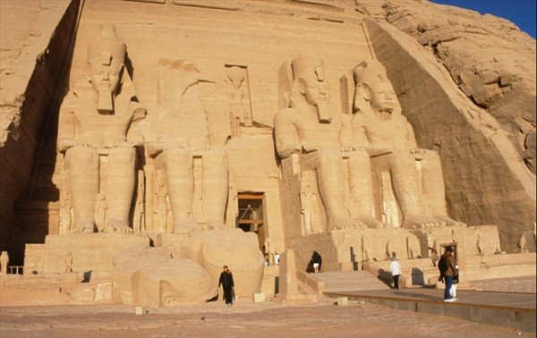 Abu_Simbel