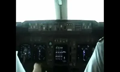 Гонконг с высоты птичьего полета. Cockpit Landing