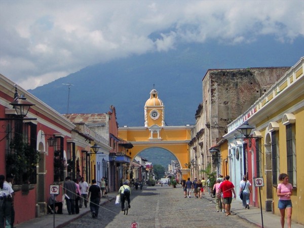 01_foto_arco_de_santa_catarina_antigua_guatemala1.jpg