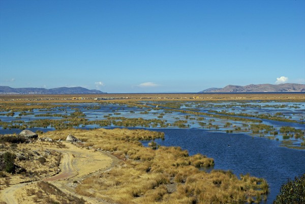 Lake-Titicaca.jpg