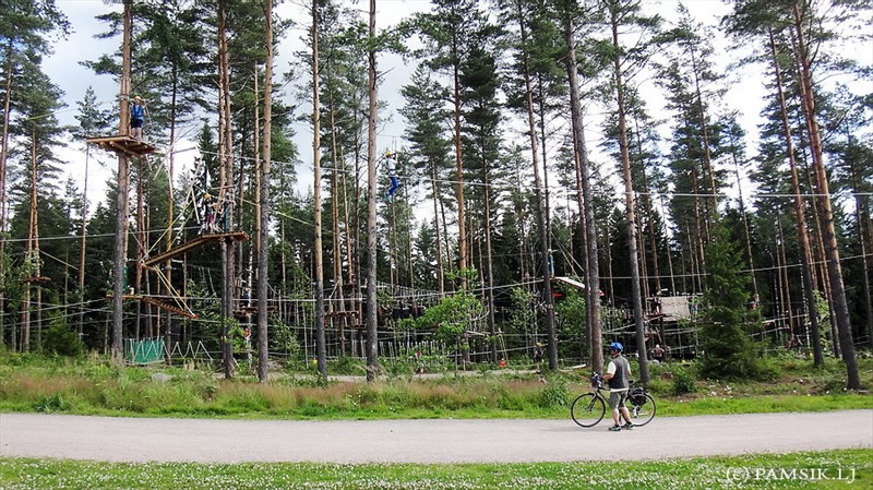 KORKEE PARK PALOHEINÄ