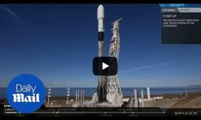 SpaceX запустила ракету Falcon 9 с 64 спутниками