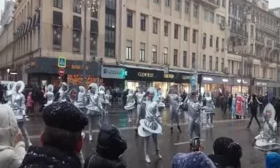 Праздник на Тверской в Москве