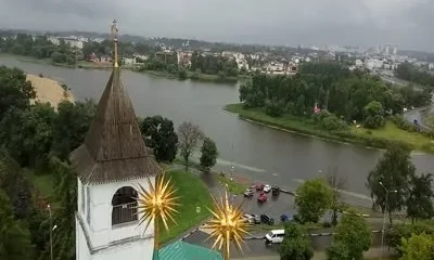 Вид на Ярославль со звонницы Спасо-Преображенского монастыря