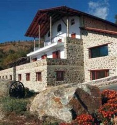 Logas Hotel 