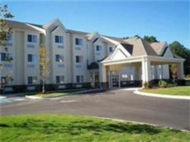 Microtel Inn & Suites Walterboro