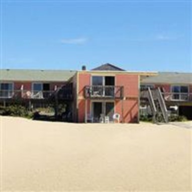 Beachfront White Sands Resort Motel