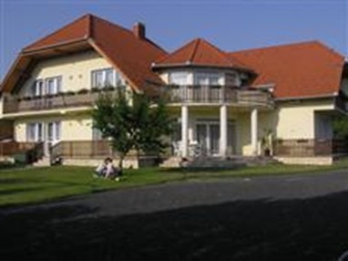 Balaton Apartmanhaz Gyenesdias