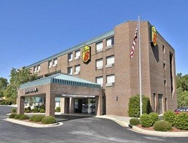 Super 8 Motel Raleigh North East