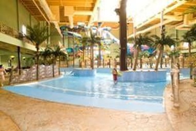 Maui Sands Indoor Waterpark Resort Sandusky