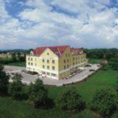 Hotel Schlossblick Lanzenkirchen