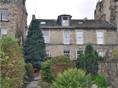 19 Meadow Place Guest House Edinburgh