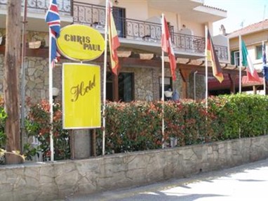 Chris Paul Hotel