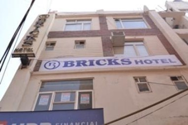Hotel Bricks