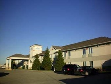 Baymont Inn And Suites Wahpeton