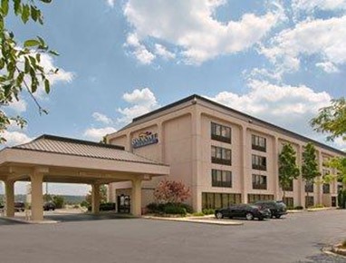 Baymont Inn & Suites Cincinnati