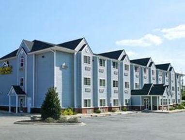 Microtel Inn and Suites Lillington