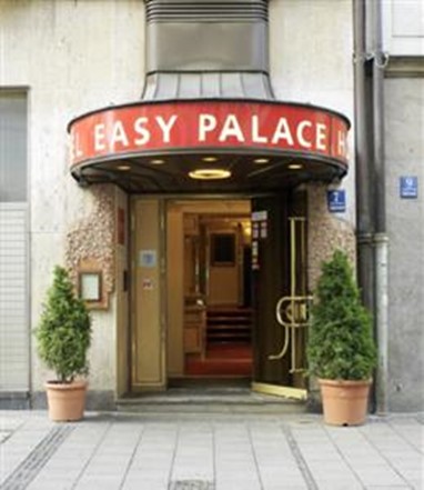 Easy Palace Station Hotel