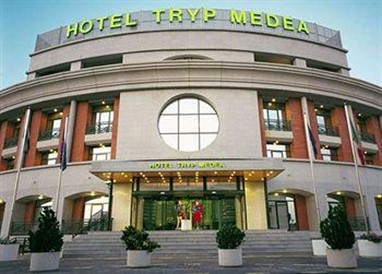 Tryp Medea Hotel