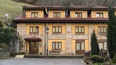 Hotel La Casa de Juansabeli