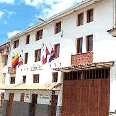 Don Carlos Cusquenita Hotel