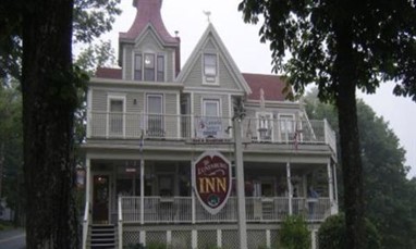 Lunenburg Inn