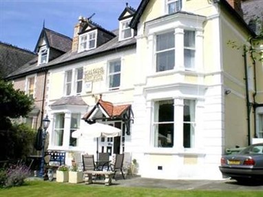 Bron Orme Hotel