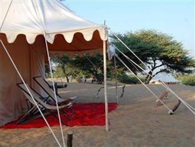 Royal Desert Safari Resort and Camp