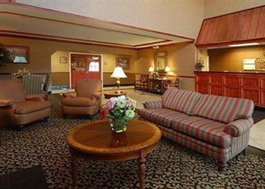 Comfort Suites South