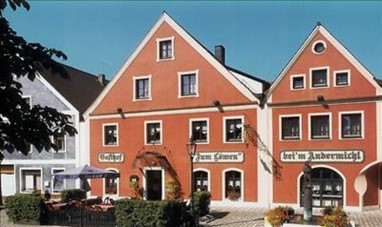 Hotel Gasthof Zum Lowen Velburg
