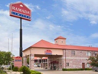 Ramada Limited Hotel Downtown San Antonio
