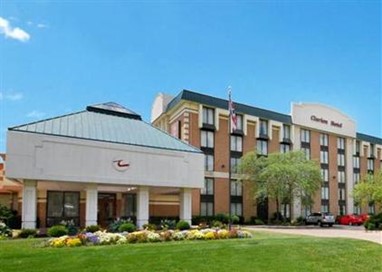 Clarion Hotel & Suites Conference Center