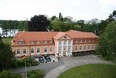 Schlosshotel Bantikow