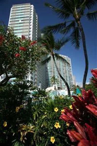 Waikiki Marina Resort