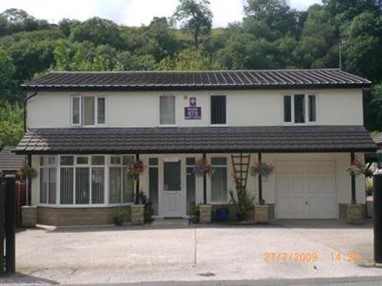 Number 678 Guest House Rossendale