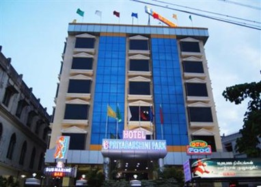 Hotel Priyadarshini Park