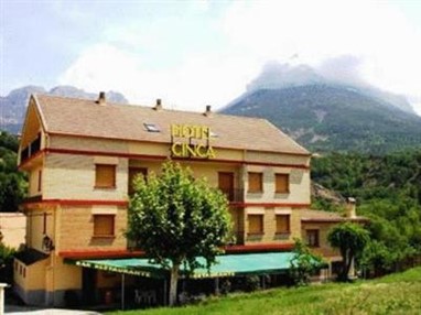 Cinca Hotel Puertolas
