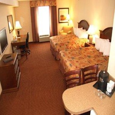 Pomeroy Inn & Suites