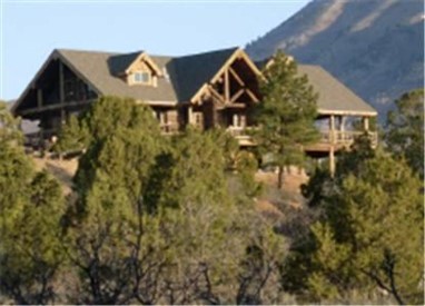 Canyonlands Guest Lodge