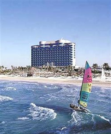 Jumeirah Beach Club Resort & Spa