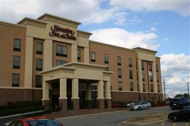 Hampton Inn & Suites Augusta West
