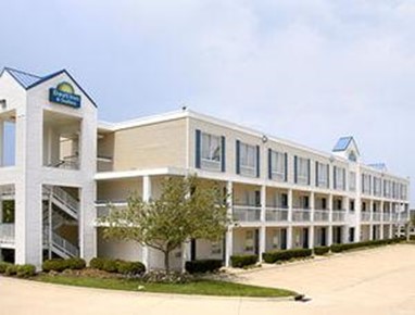 Days Inn And Suites Normal