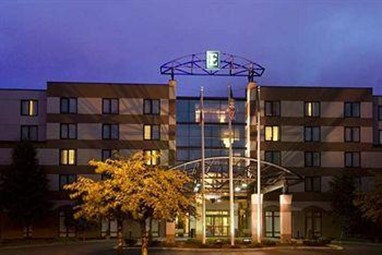 Embassy Suites Hotel Seattle - North / Lynnwood