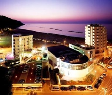 Baia Flaminia Resort Hotel