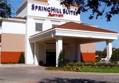 SpringHill Suites NW Hwy at Stemmons/I-35E
