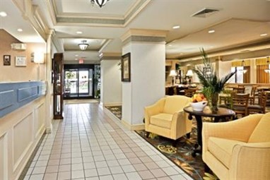 Holiday Inn Express Hotel & Suites University Wilmington (North Carolina)