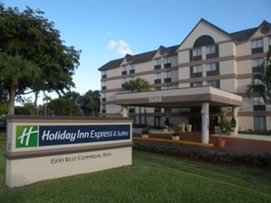 Holiday Inn Express and Suites Fort Lauderdale Executive Airport