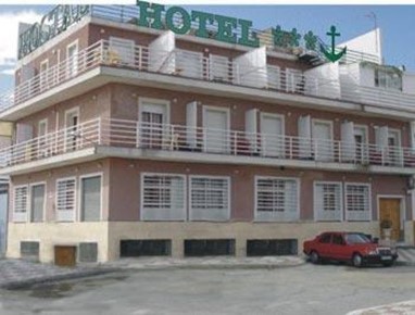 El Ancla Hotel Alcala del Rio
