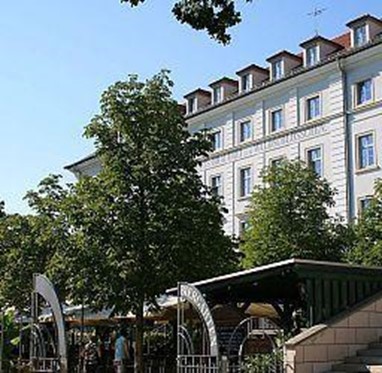 Hotel Am Waldschlösschen Dresden